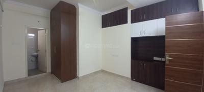 Bedroom Image of 1600 Sq.ft 3 BHK Apartment / Flat for rent in Sanjaynagar Bengaluru for Rs. 45000