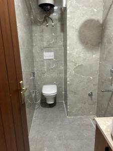 Image of 1620 Sq.ft 3 BHK Builder Floor for sale in Anand Vihar, New Delhi for Rs. 35000000