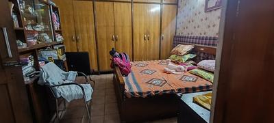 Bedroom Image of 2000 Sq.ft 6 BHK Duplex for sale in RWA BK Dutt Colony, BK Dutt Colony New Delhi for Rs. 17500000