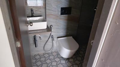 Image of 900 Sq.ft 2 BHK Apartment / Flat for rent in Veena Synergy, Andheri East, Mumbai for Rs. 84999