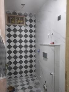 Common Bathroom Image of 690 Sq.ft 2 BHK Builder Floor for sale in Govindpuri New Delhi for Rs. 5000000