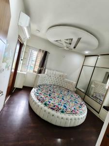 2.5 BHK Flat