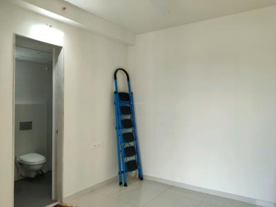 Bedroom Image of 1301 Sq.ft 3 BHK Apartment / Flat for sale in Oberoi Eternia Towers A to D, Mulund West Mumbai for Rs. 47500000