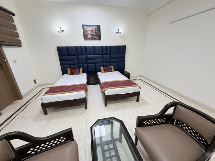 Hall Image of Urbanroomz Coliving PG in DLF Phase 2, Gurgaon