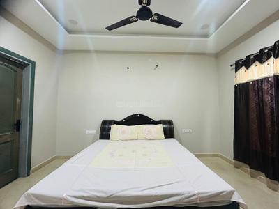 Bedroom Image of 2250 Sq.ft 2.5 BHK Builder Floor for rent in Model Town Bathinda for Rs. 19000
