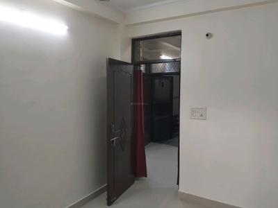 Bedroom Image of 450 Sq.ft 2 BHK Apartment / Flat for rent in Mandawali New Delhi for Rs. 15500