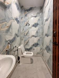 Image of 350 Sq.ft 2.5 BHK Independent House for sale in Dwarka Mor, New Delhi for Rs. 4500000