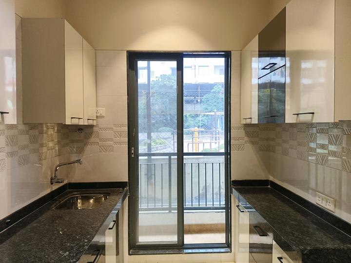 Seasons Sahara Building No 1 Main Image 1