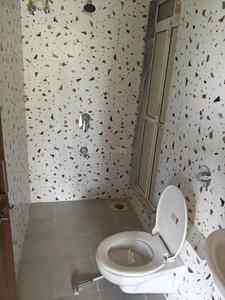 Bathroom Image of 550 Sq.ft 1 BHK Apartment / Flat for rent in Raunak Residency, Thane West Thane for Rs. 27000