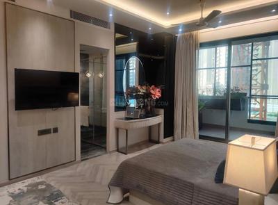 Bedroom Image of 3290 Sq.ft 4 BHK Apartment / Flat for rent in Prateek Edifice, Sector 107 Noida for Rs. 165000