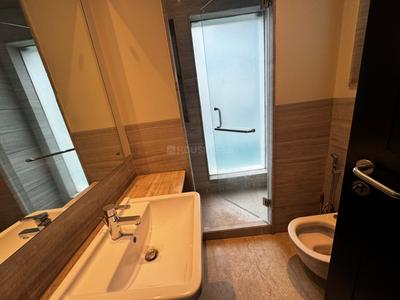 Bathroom Image of 3200 Sq.ft 4 BHK Builder Floor for sale in Vasant Vihar New Delhi for Rs. 165000000