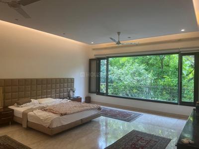 Bedroom Image of 5500 Sq.ft 4 BHK Builder Floor for rent in Anand Lok New Delhi for Rs. 550000