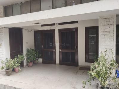 Image of 2400 Sq.ft 2 BHK Independent House for rent in Sector 37, Chandigarh for Rs. 28000