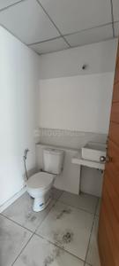 Bathroom Image of 2800 Sq.ft 3.5 BHK Apartment / Flat for sale in Marvel Brisa, Baner Pune for Rs. 35500000