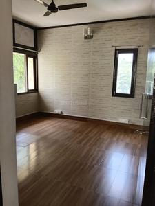 Bedroom Image of 1500 Sq.ft 3 BHK Apartment / Flat for rent in Alaknanda New Delhi for Rs. 75000