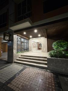 Image of 954 Sq.ft 2 BHK Apartment / Flat for sale in Ambey Gateway, Chinar Park, Kolkata for Rs. 13000000