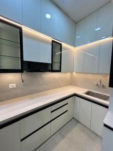 Kitchen Image of 1000 Sq.ft 2 BHK Apartment / Flat for rent in Renowned Lotus Srishti, Crossings Republik Ghaziabad for Rs. 16000