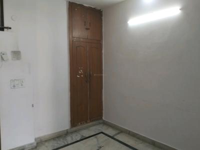 Bedroom Image of 1200 Sq.ft 2 BHK Builder Floor for rent in Vikaspuri New Delhi for Rs. 26000