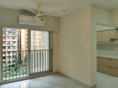 Living Room Image of 600 Sq.ft 2 BHK Apartment / Flat for rent in Swastik Platinum, Vikhroli East Mumbai for Rs. 53000