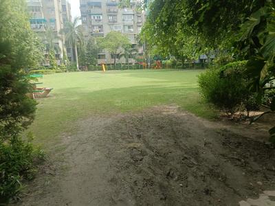 Image of 2400 Sq.ft 4 BHK Apartment / Flat for sale in Bathal apartment, Patparganj, New Delhi for Rs. 34500000