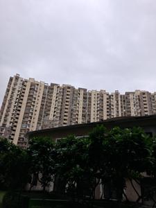Building Image of 1269 Sq.ft 3 BHK Apartment / Flat for sale in Paramount Floraville, Kulesara Noida for Rs. 15500000