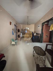 Image of 800 Sq.ft 2 BHK Apartment / Flat for sale in Kandivali West, Mumbai for Rs. 13000000