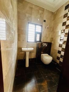 Bathroom Image of 1000 Sq.ft 3 BHK Villa for sale in Guru Fateh Town, Kharar Mohali for Rs. 6490000