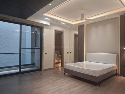 Bedroom Image of 4050 Sq.ft 3.5 BHK Builder Floor for rent in Safdarjung Development Area New Delhi for Rs. 500000
