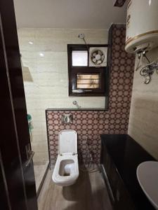 Bathroom Image of 1620 Sq.ft 3 BHK Builder Floor for sale in Paschim Vihar New Delhi for Rs. 25000000