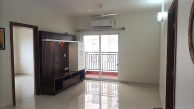 Living Room Image of 988 Sq.ft 2 BHK Apartment / Flat for rent in Prestige Primrose Hills Ph I, Uttarahalli -Manavarthekaval Bengaluru for Rs. 35000