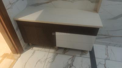 Image of 1620 Sq.ft 3 BHK Builder Floor for sale in Azadpur, New Delhi for Rs. 28000000