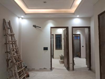 Living Room Image of 900 Sq.ft 3 BHK Builder Floor for sale in Paschim Vihar New Delhi for Rs. 18000000