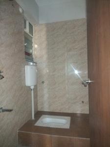 Common Bathroom Image of 633 Sq.ft 1 BHK Apartment / Flat for rent in Jairaj Moraya, Katraj Pune for Rs. 15500