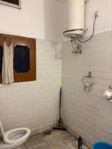 Bathroom Image of 250 Sq.ft 1 BHK Builder Floor for rent in Sector 6 Panchkula for Rs. 20000