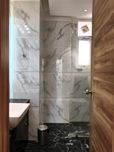 Common Bathroom Image of 2130 Sq.ft 3 BHK Apartment / Flat for sale in Santur Aspira, Sector 3 Gurgaon for Rs. 32500000