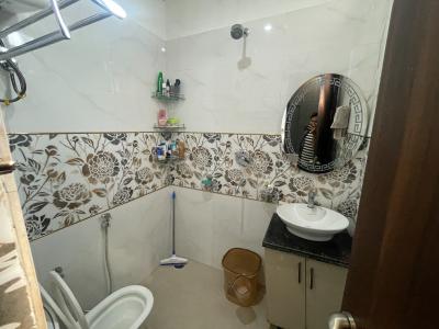 Bathroom Image of 1500 Sq.ft 3 BHK Builder Floor for sale in Sector 3A Gurgaon for Rs. 8900000