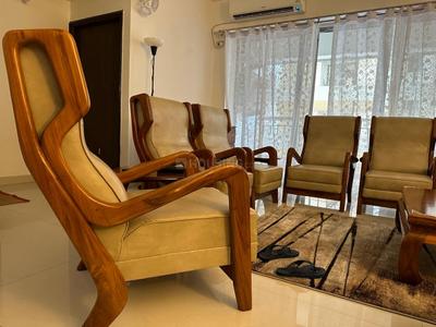 Hall Image of 1000 Sq.ft 2 BHK Apartment / Flat for rent in Kalpataru Grandeur, Palasia Indore for Rs. 30000