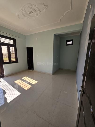 Low rise building Bedroom 1