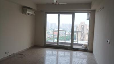 Living Room Image of 1225 Sq.ft 3 BHK Apartment / Flat for sale in BPTP Spacio, Sector 37D Gurgaon for Rs. 17300000