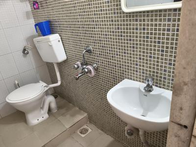 Image of 625 Sq.ft 2 BHK Apartment / Flat for sale in Andheri West, Mumbai for Rs. 14500000