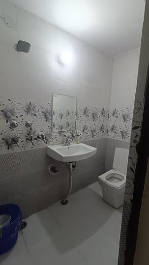 Sector 10 Dwarka Bathroom 1