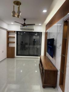 Hall Image of 750 Sq.ft 2 BHK Apartment / Flat for rent in DLH Leo Tower, Andheri West Mumbai for Rs. 124999