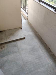 Balcony Image of 1785 Sq.ft 3 BHK Apartment / Flat for rent in Laxmi Nova, Sima Nagar Surat for Rs. 24000