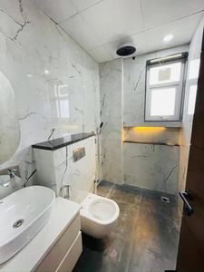 Bathroom Image of 2080 Sq.ft 3 BHK Builder Floor for rent in Patel Nagar New Delhi for Rs. 70000