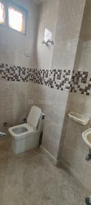 Bathroom Image of 720 Sq.ft 2 BHK Independent House for rent in Tagore Garden Extension New Delhi for Rs. 30500