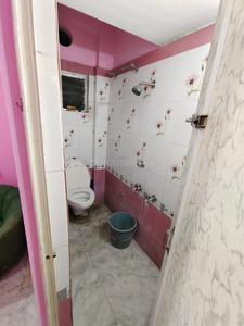 Bathroom Image of 900 Sq.ft 2 BHK Apartment / Flat for sale in Tollygunge Kolkata for Rs. 3500000