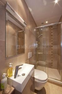 Bathroom Image of 1350 Sq.ft 3 BHK Apartment / Flat for sale in Ajanta Apartments, Vile Parle East Mumbai for Rs. 50000000