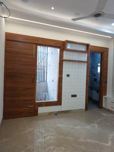 Hall Image of 1458 Sq.ft 3 BHK Builder Floor for sale in Preet Vihar New Delhi for Rs. 28000000