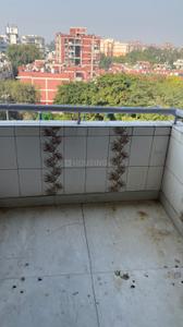 Balcony Image of 1200 Sq.ft 2 BHK Apartment / Flat for sale in Patparganj New Delhi for Rs. 20000000