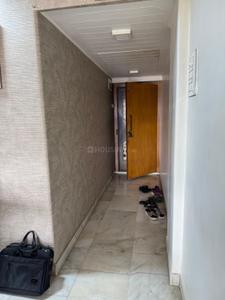 Image of 910 Sq.ft 2 BHK Apartment / Flat for rent in Bandra East, Mumbai for Rs. 80000